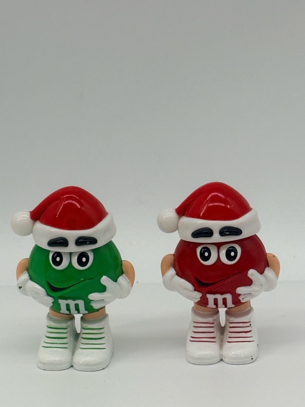 M&M'S Red & Green Holiday Figurine Pair